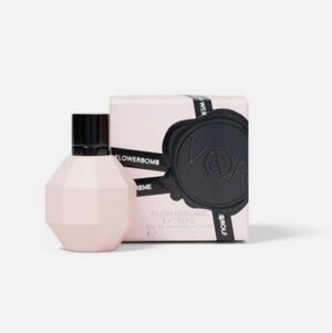 New Mini Viktor & Rolf Flowerbomb Extreme Perfume (.24 oz)
